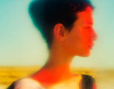 «Біз неге бақытсыз ұлтпыз?»: ақын Танакөз тағы да даулы жазба жариялады